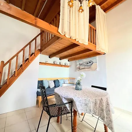 Ambela House Szoroní